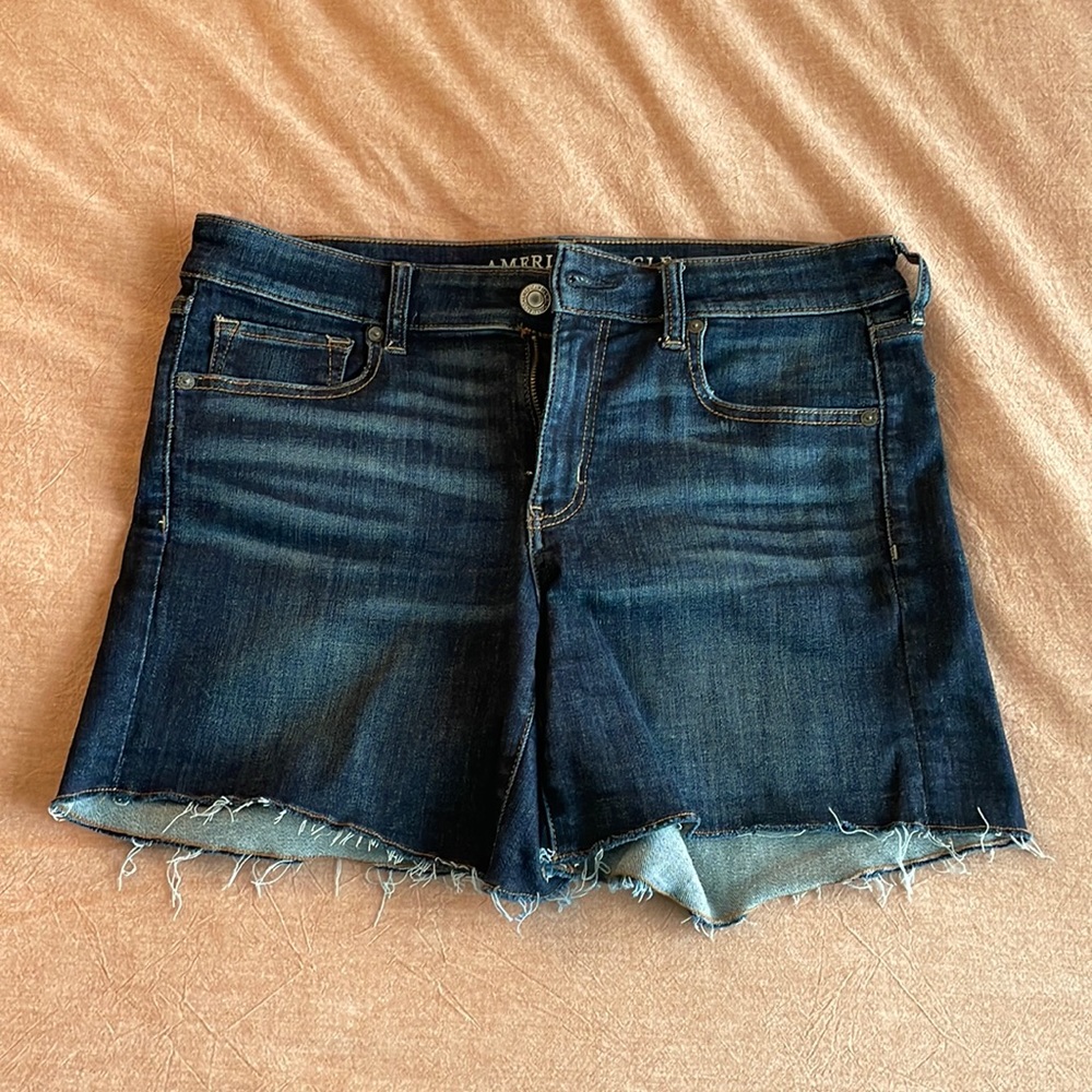 American eagle midi shorts